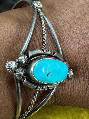 Native American Sterling silver Turquoise Oval Stone-Cuff Bracelet Turquoise